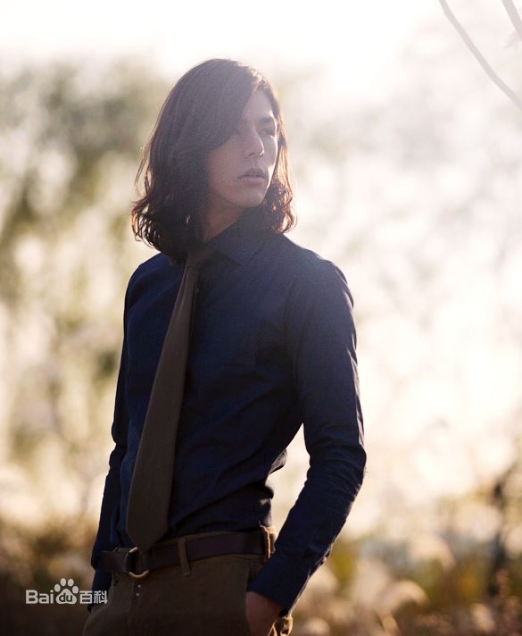 李贤宰(LEE HYUNJAE)2011 Red Homme 模特时期图册