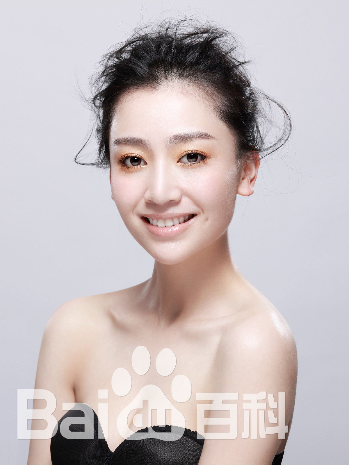 冯家妹(May)最新壁纸