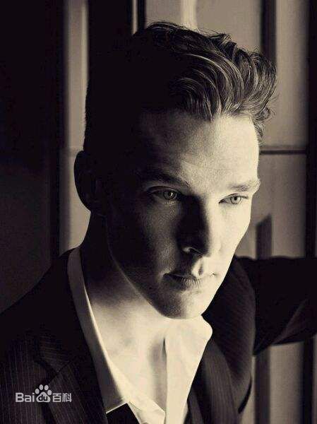 本尼迪克特·蒂莫西·卡尔顿·康伯巴奇(Benedict Timothy Carlton Cumberbatch)本尼迪克特·康伯巴奇性感图片图集