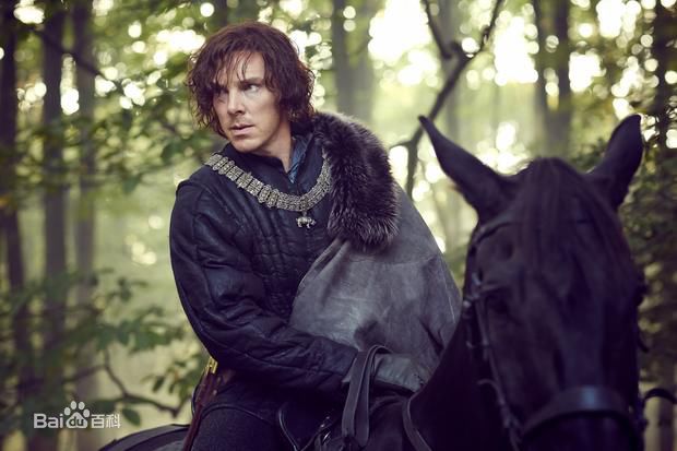 精选本尼迪克特·蒂莫西·卡尔顿·康伯巴奇(Benedict Timothy Carlton Cumberbatch)在《空王冠》亨利六世(下)中的图册