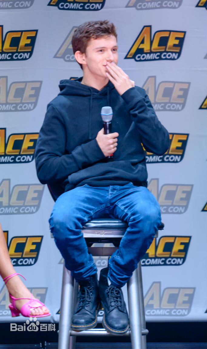 汤姆·赫兰德(Tom Holland、Thomas Stanley Holland)出席凤凰城漫展Ace Comic Con生活照相册