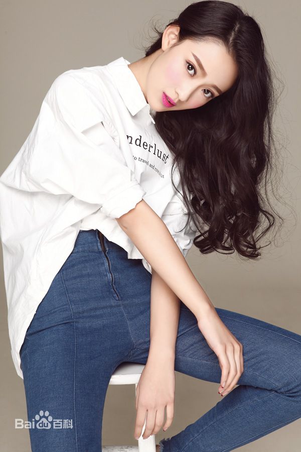 孙佳雨最新个人壁纸