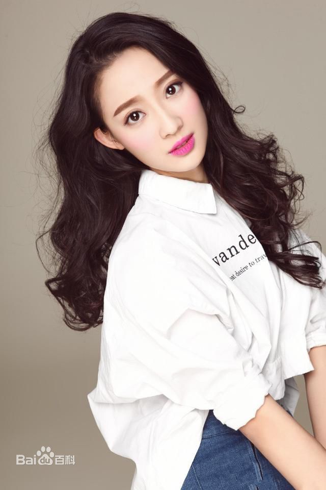 孙佳雨最新个人壁纸