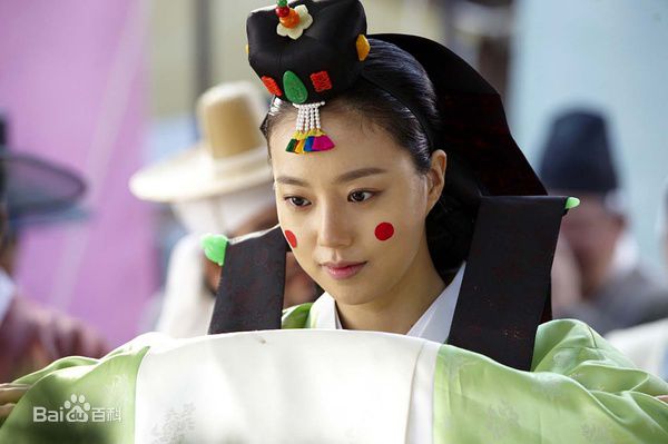 文彩元(Moon Chae Won)影视形象生活照