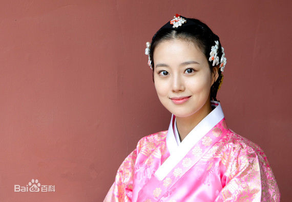 文彩元(Moon Chae Won)影视形象生活照