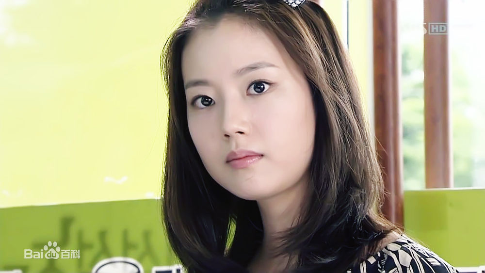 文彩元(Moon Chae Won)影视形象生活照