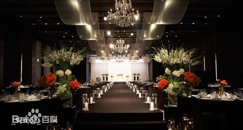 柳秀荣(Ryu Su Young、リュ スヨン)朴河宣婚礼性感图片图集