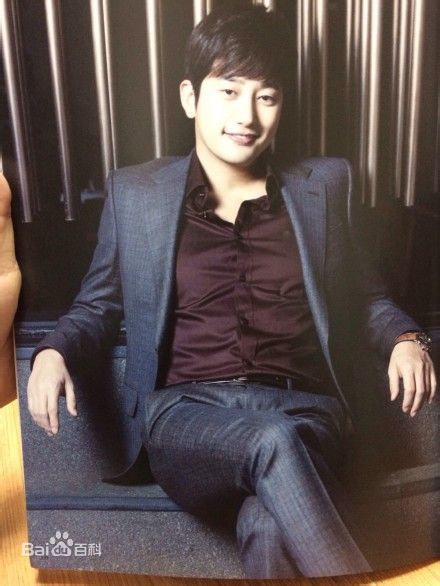 朴施厚(,Park Si Hoo)图册三素颜照相册