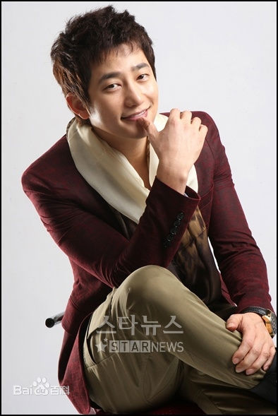 朴施厚(,Park Si Hoo)图册三素颜照相册