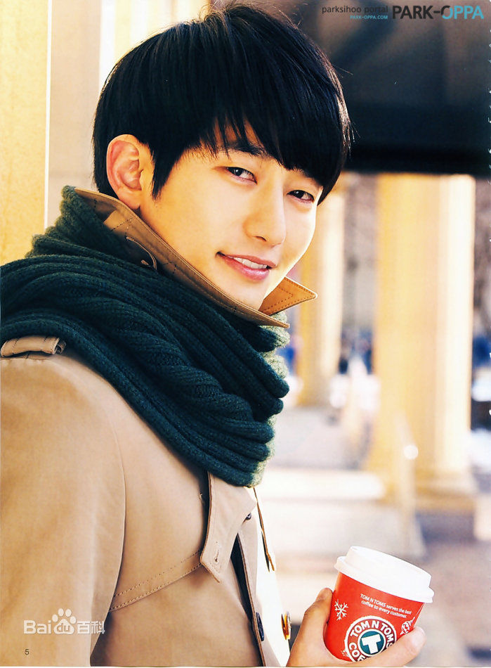 朴施厚(,Park Si Hoo)最优质杂志