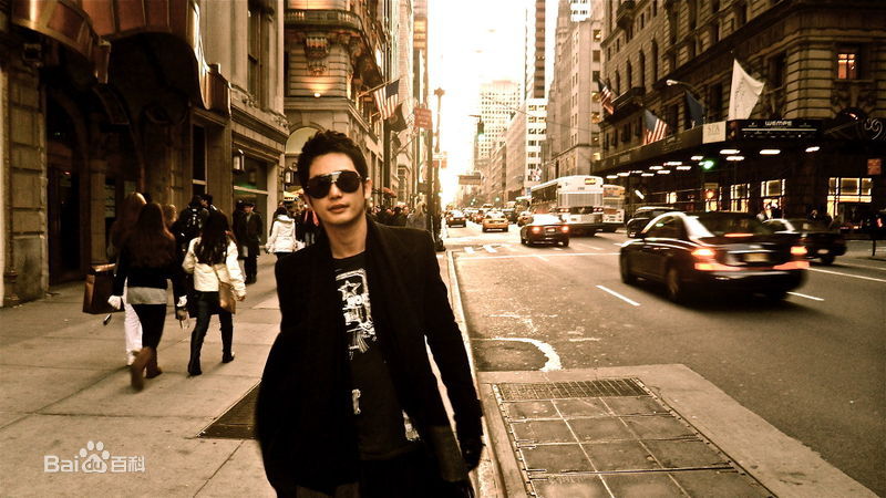 朴施厚(,Park Si Hoo)最优质杂志