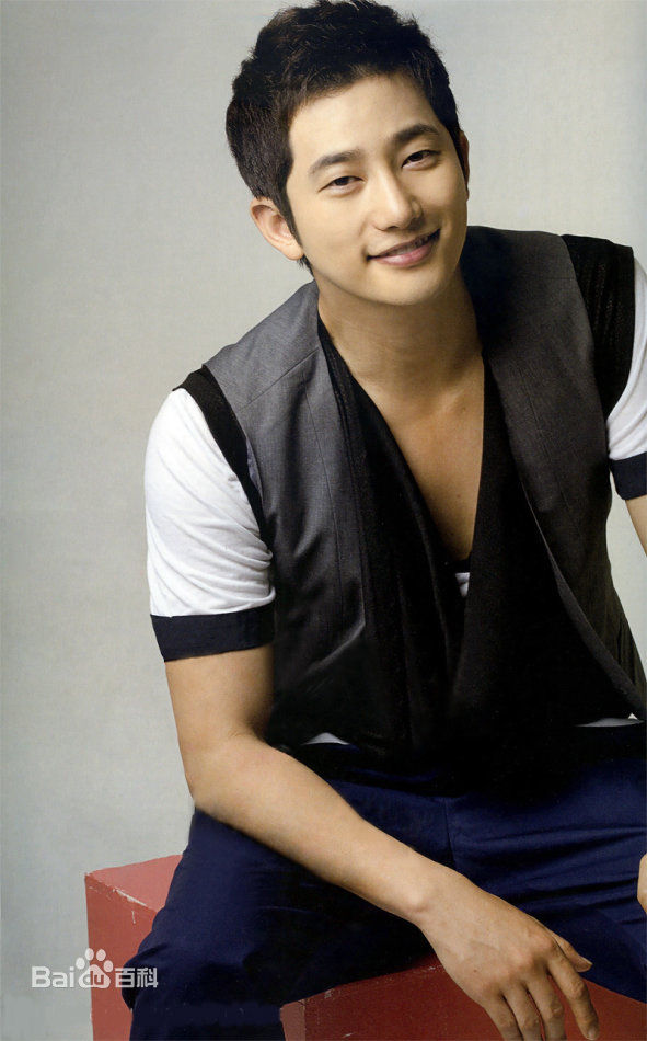 朴施厚(,Park Si Hoo)最优质杂志