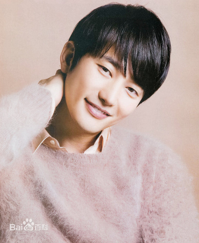 朴施厚(,Park Si Hoo)最优质杂志