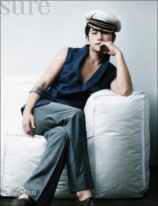 朴施厚(,Park Si Hoo)最优质杂志