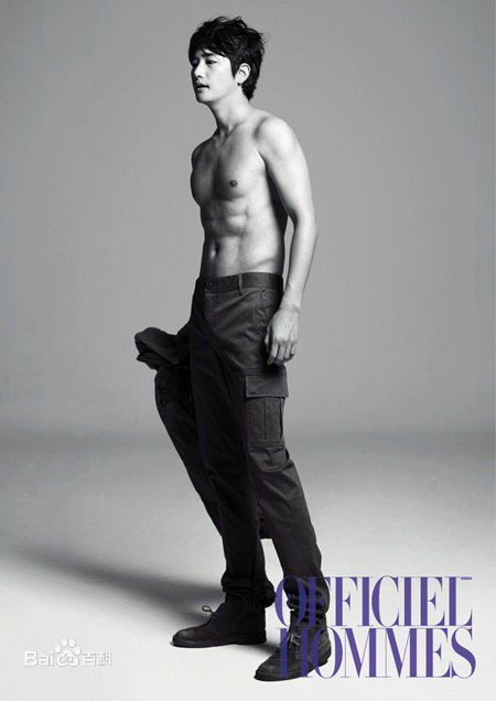 朴施厚(,Park Si Hoo)最优质杂志