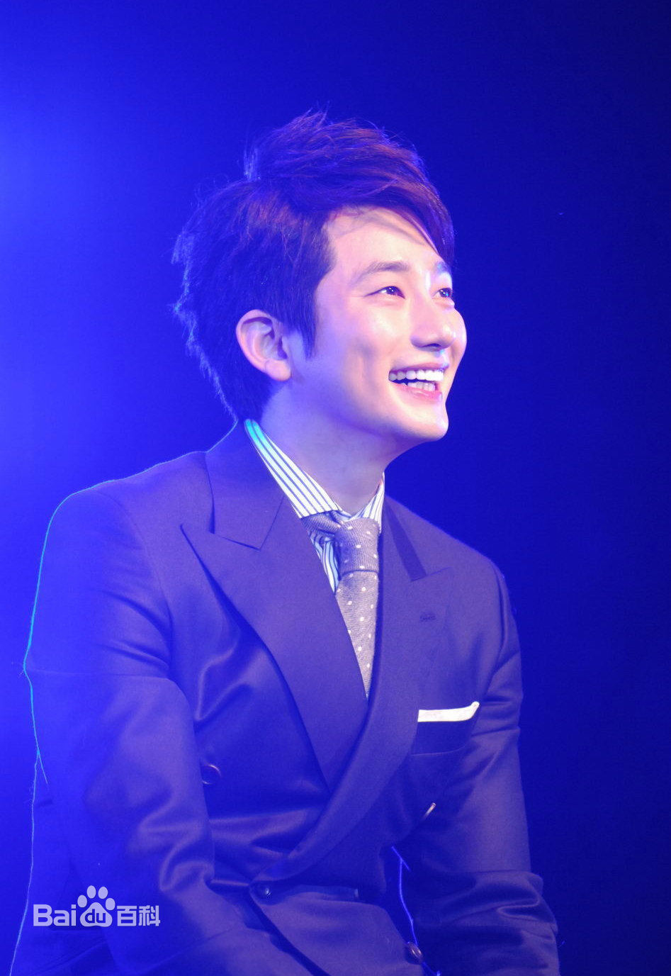 高清朴施厚(,Park Si Hoo)精彩图册