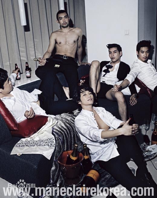 最新朴施厚(,Park Si Hoo)精彩图册