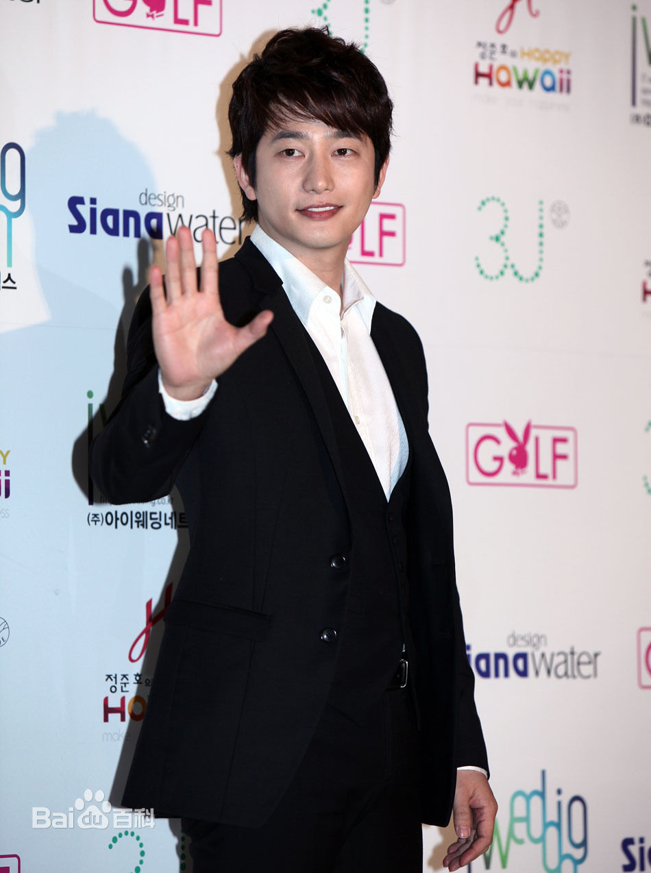 最新朴施厚(,Park Si Hoo)精彩图册