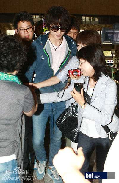 最新朴施厚(,Park Si Hoo)精彩图册