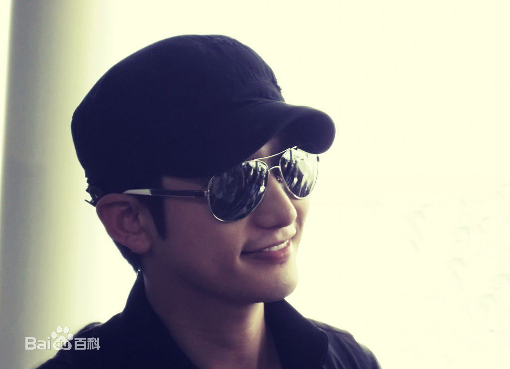 最新朴施厚(,Park Si Hoo)精彩图册