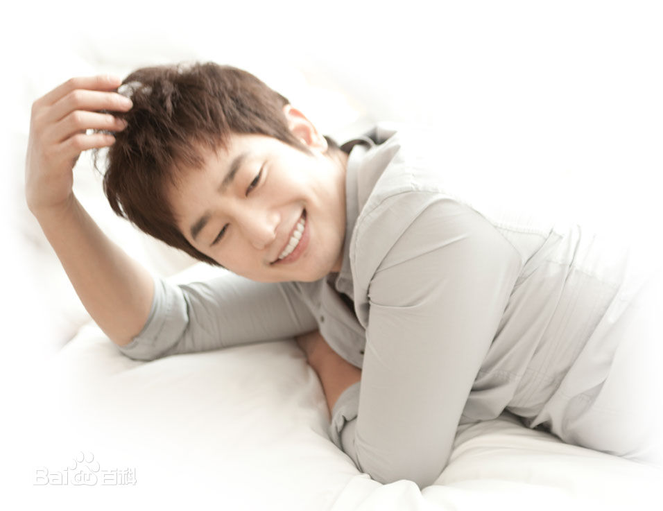 最新朴施厚(,Park Si Hoo)精彩图册