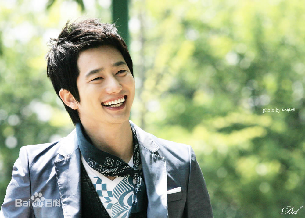 最新朴施厚(,Park Si Hoo)精彩图册