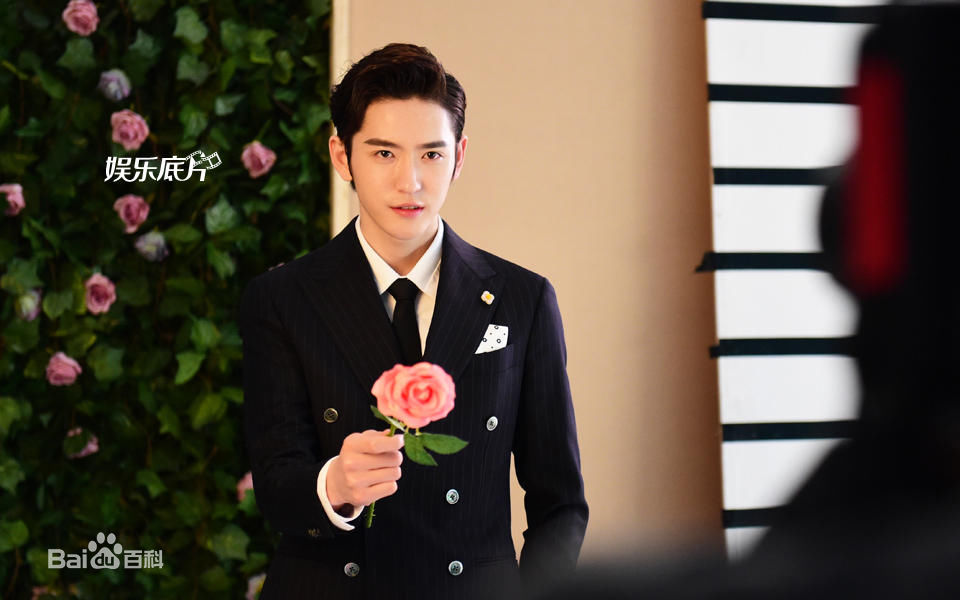 李东阳(Young)娱乐底片性感图片壁纸