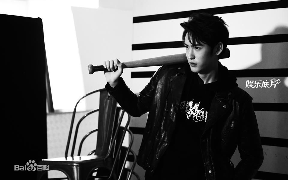 李东阳(Young)娱乐底片性感图片壁纸