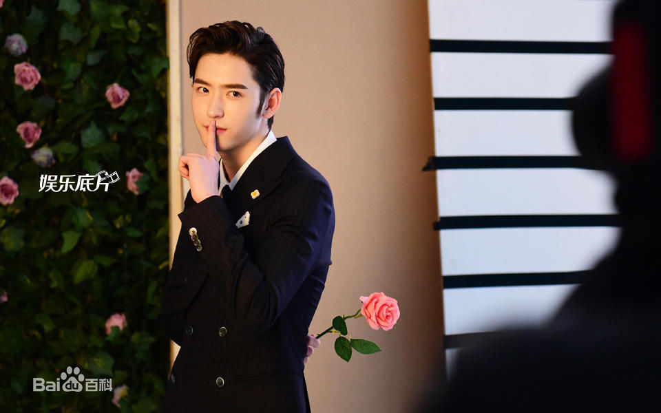 李东阳(Young)娱乐底片性感图片壁纸