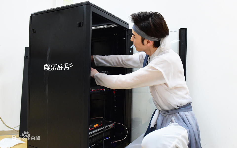 李东阳(Young)娱乐底片性感图片壁纸