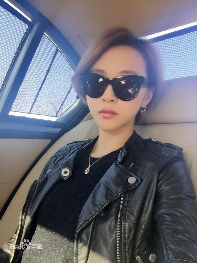 夏侯云姗(Erica)生活照前后照片