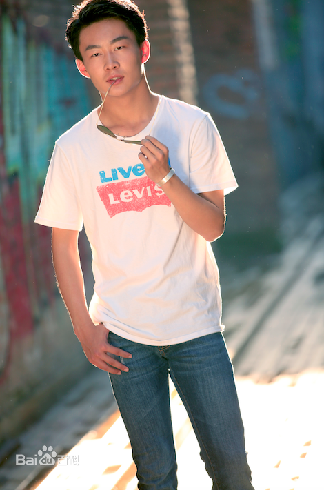 最优质刘云龙生活照