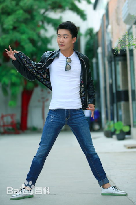 最优质刘云龙生活照