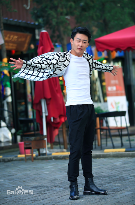 最优质刘云龙生活照