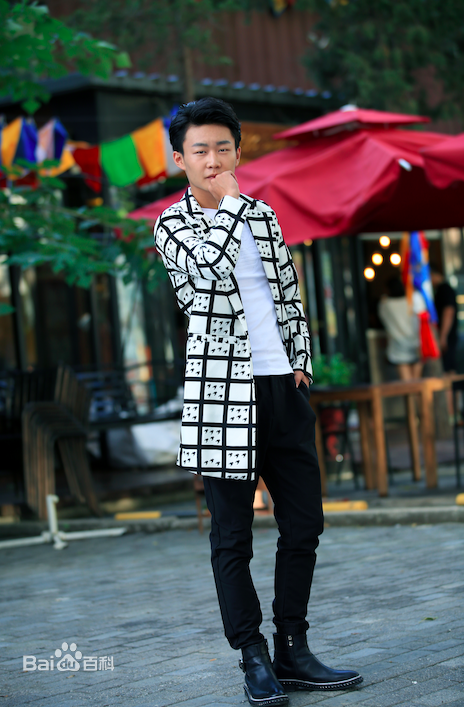 最优质刘云龙生活照