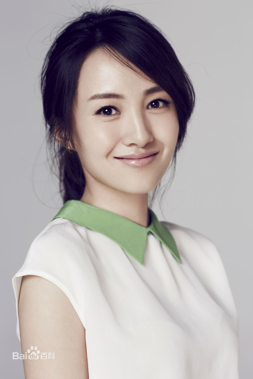 最优质衣珊生活照