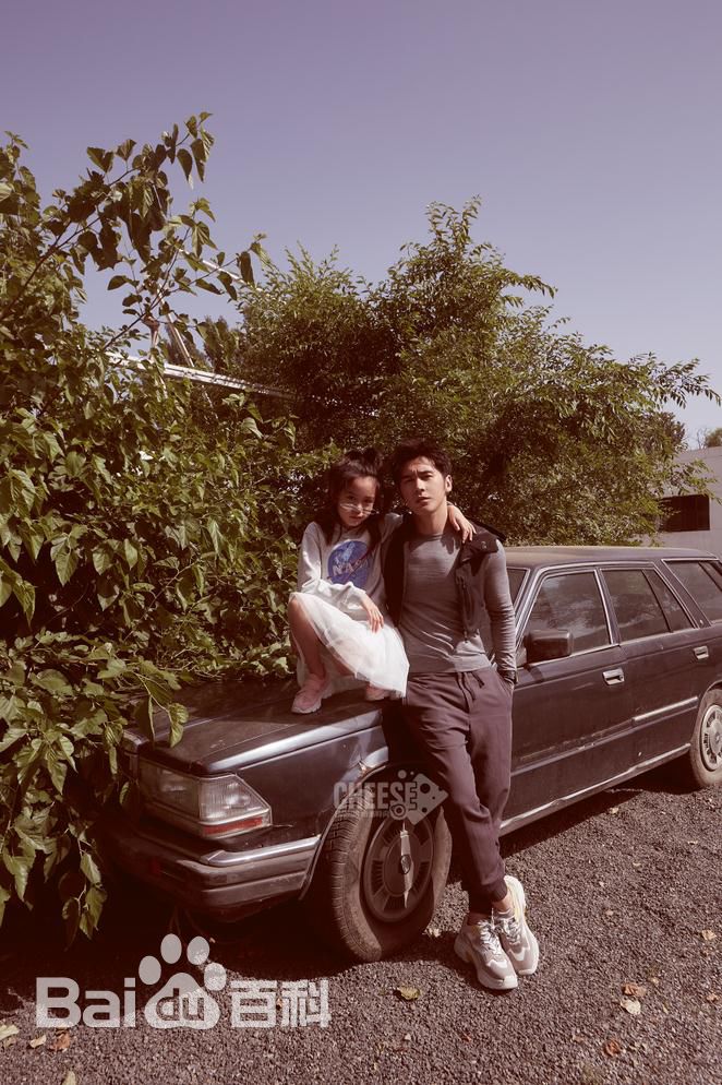 张伦硕(Shawn)图片图册