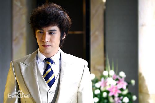 张伦硕(Shawn)天使生活照相册