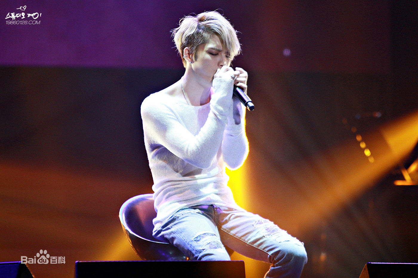 金在中(キム ジェジュン、Kim Jae Joong、Kim Jae Jung、JeJung、J-JUN)2014年演唱会图册