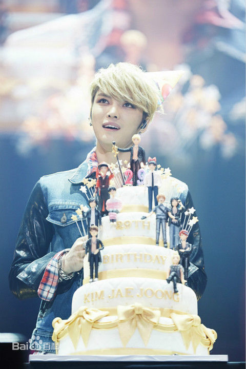 金在中(キム ジェジュン、Kim Jae Joong、Kim Jae Jung、JeJung、J-JUN)2014年演唱会图册