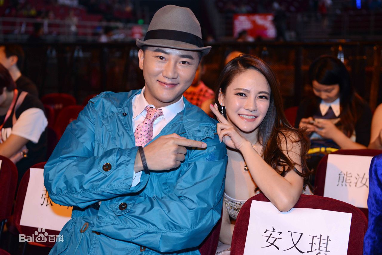 樊蕊(Ailee)各类时尚娱乐盛典素颜照相册