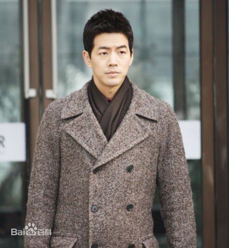 精选李尚允()在-《我的女儿素英》中的图册