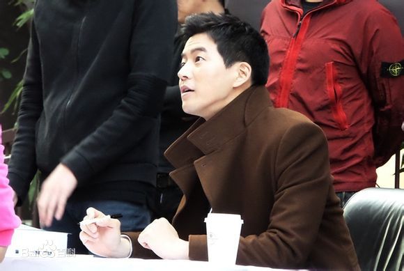 李尚允()签名会性感图片图集