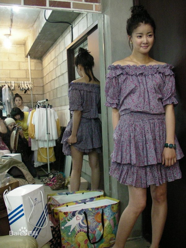 最优质李诗英(Lee Si Young)素颜照