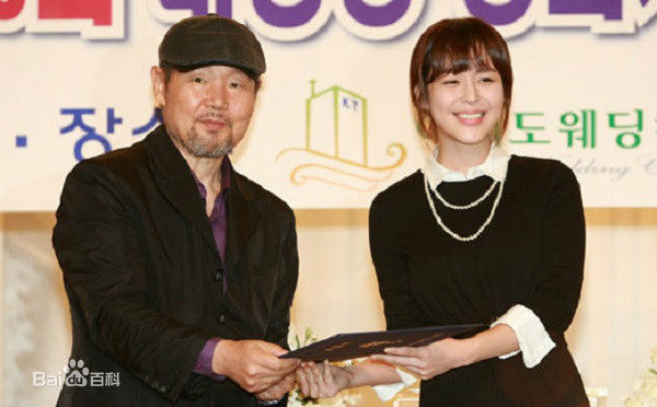 高清李荷娜( /Lee Ha Na)图片