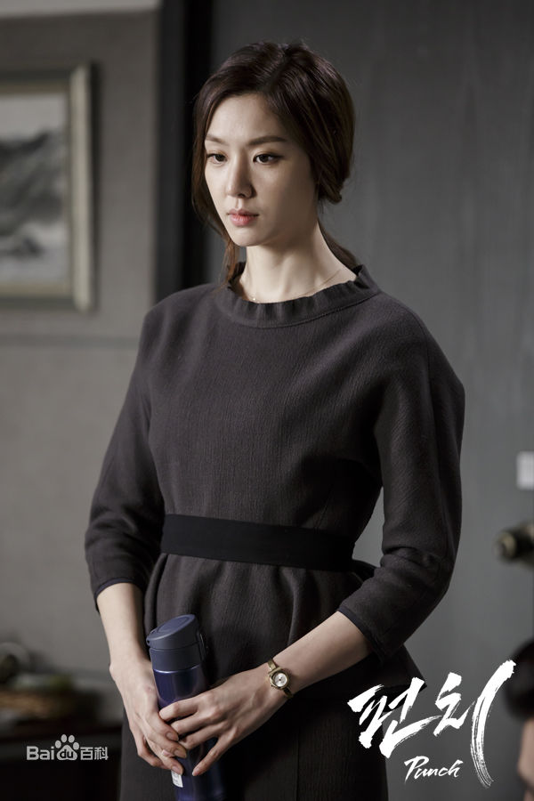 徐智慧(,Seo Ji-Hye)2015 重击生活照