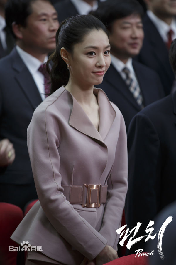 徐智慧(,Seo Ji-Hye)2015 重击生活照