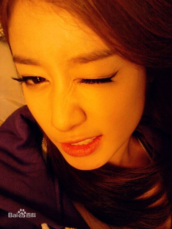 朴智妍(Park Ji Yeon)智妍图册