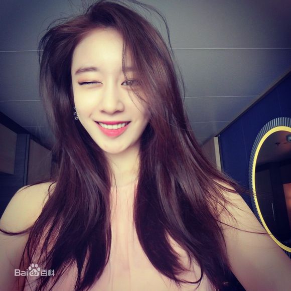 朴智妍(Park Ji Yeon)智妍图册