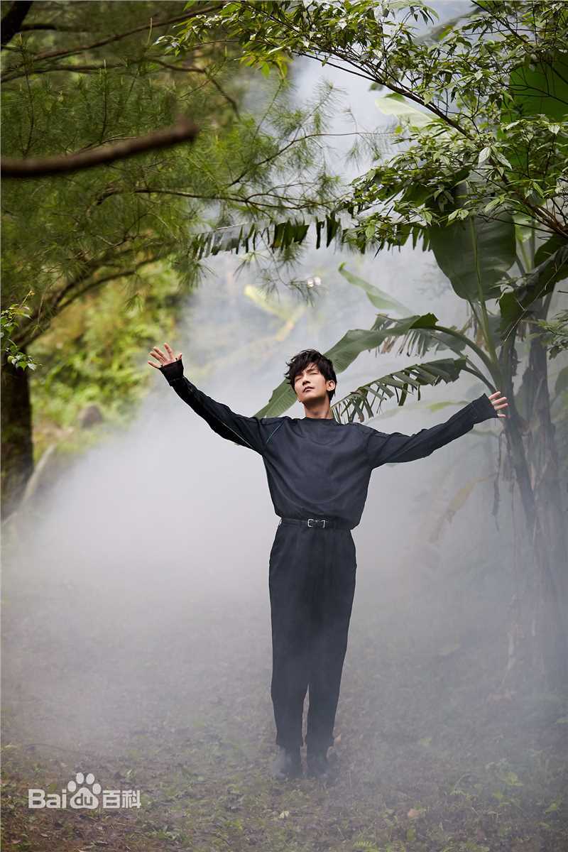 高清陈楚生在《趋光》中的图集